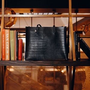 *SOLD* BEIS The Large Work Tote